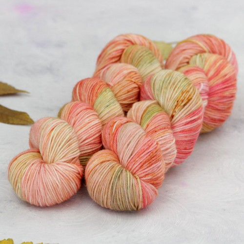 Пряжа Bliss Peach